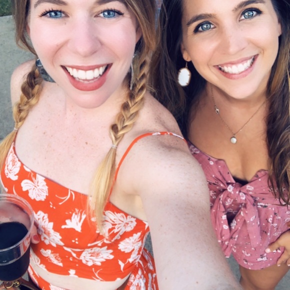 Meet your Posher, Allyson - Picture 9 of 10